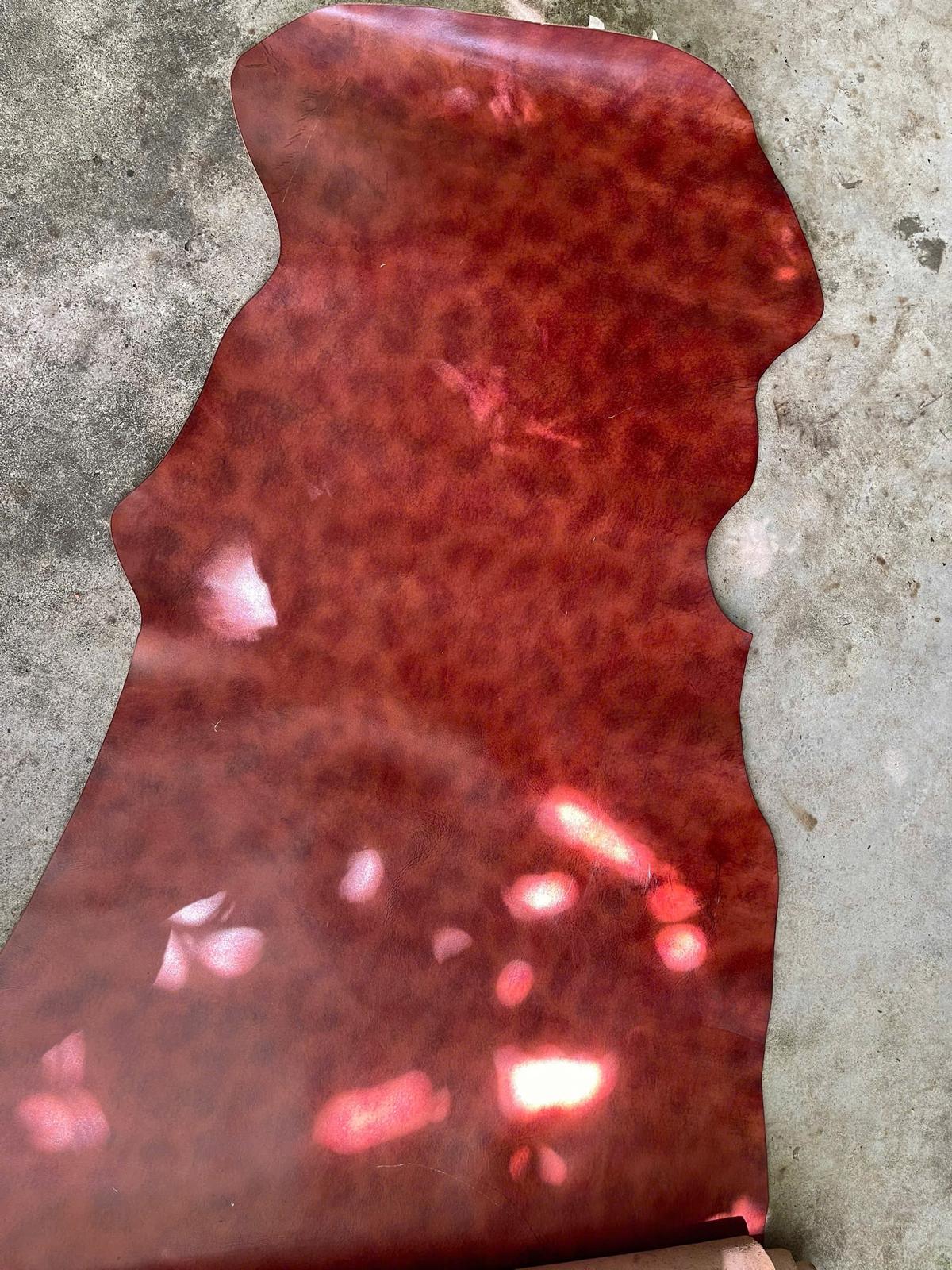 MAHOGANY COWHIDE