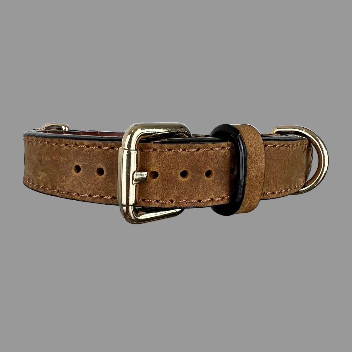 Front view of a Vintage Brown cowhide dog collar with a gold-tone buckle, adjustment holes and matching leather keeper.